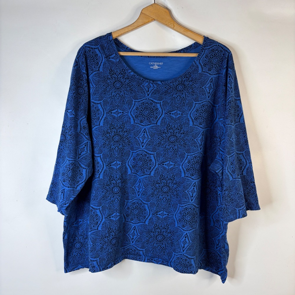 Catherines T-Shirt Women 3X Blue Black Mandala Print 3/4 Sleeve Scoop Neck Top